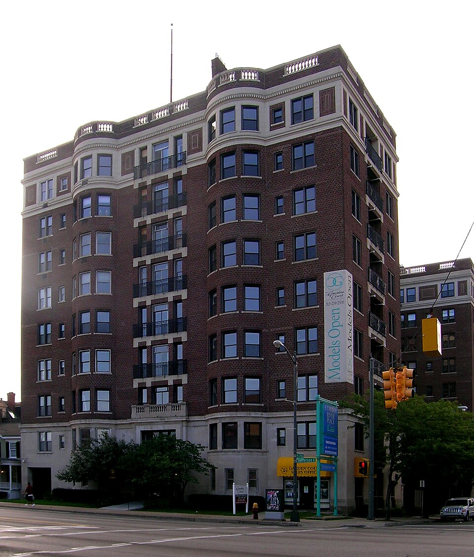 Photograph of Garden Court Apartments