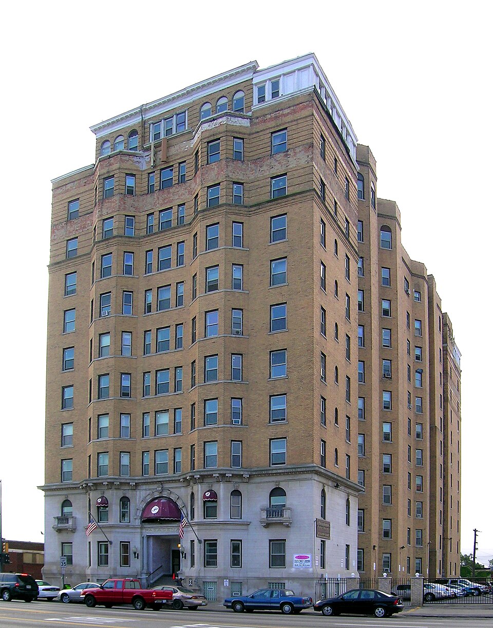 Photograph of Pasadena Apartments