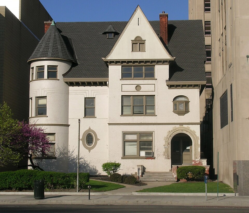 Photograph of Samuel L. Smith House