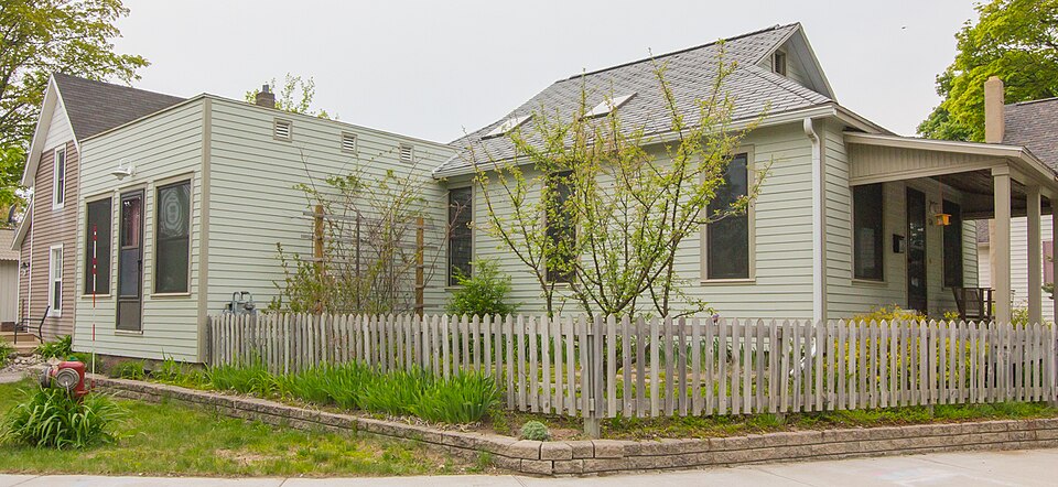 Photograph of George Schantz House and Store