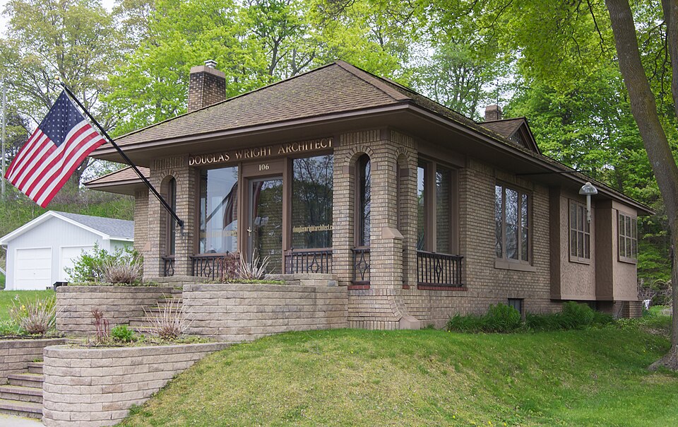 Photograph of Frank Schapler House