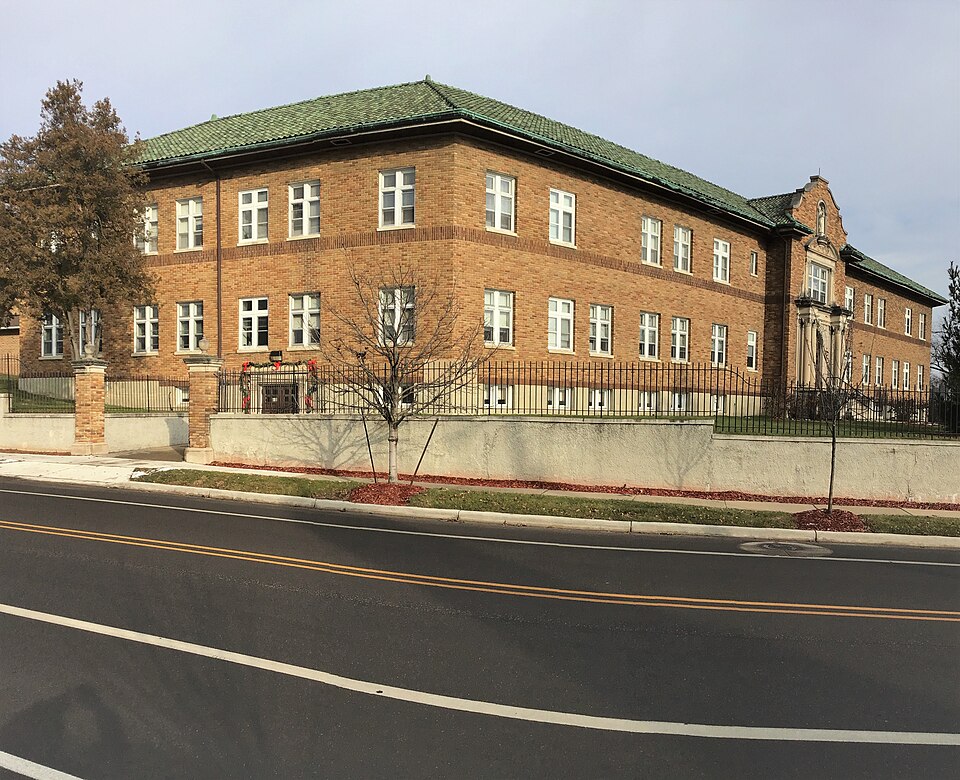 Photograph of Villa Maria