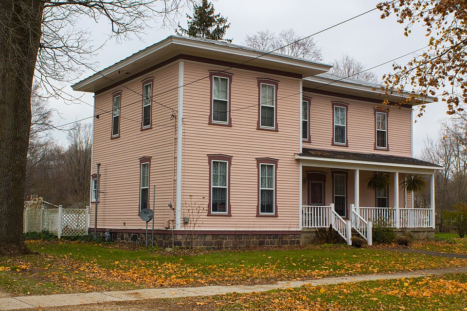 Photograph of Augustus Lilly House