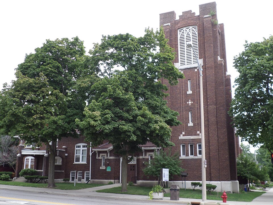 Photograph of Franklin Avenue Presbyterian Church