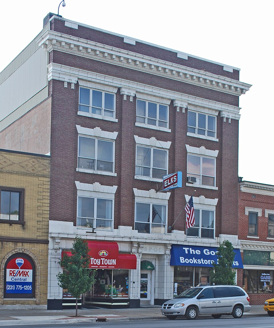 Photograph of Elks Temple Building