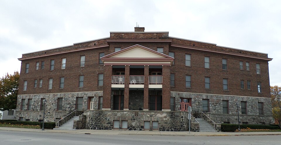 Photograph of Hotel Montague