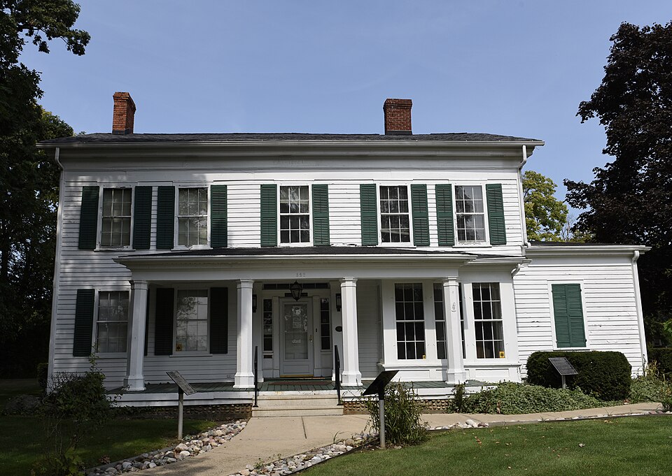 Photograph of Maple Street Historic District