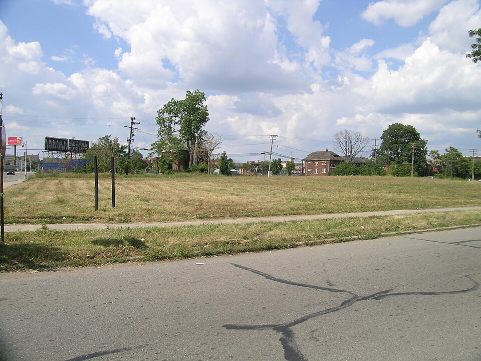 Photograph of Lancaster and Waumbek Apartments