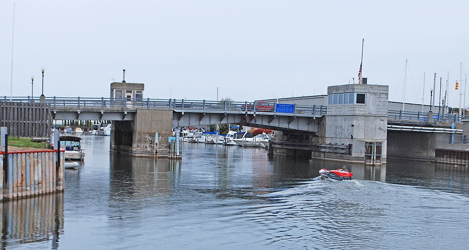 Photograph of Cheboygan Bascule Bridge