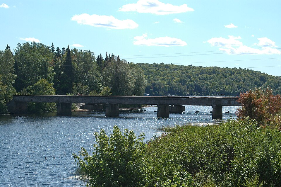 Photograph of Trunk Line Bridge No. 1