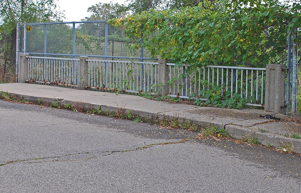 Photograph of Gillespie Street-Clinton River Bridge