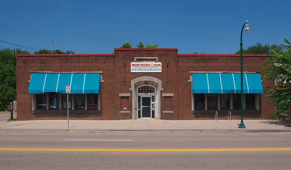 Photograph of East Lake Library