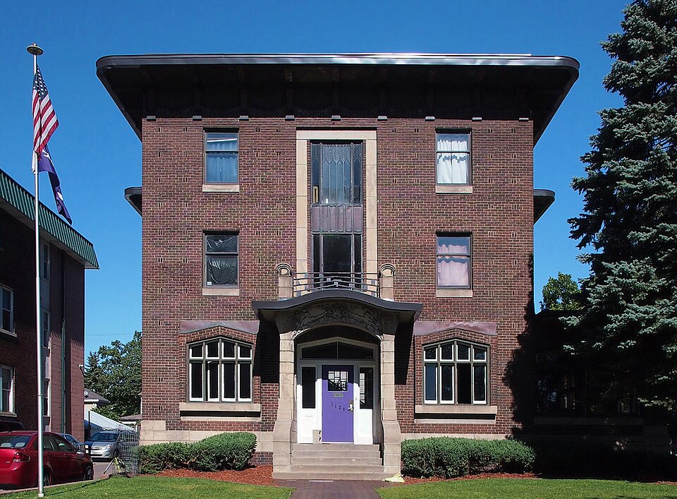 Photograph of Phi Gamma Delta Fraternity House