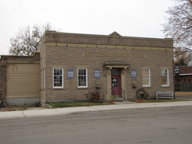 Photograph of Walnut Grove Creamery Association