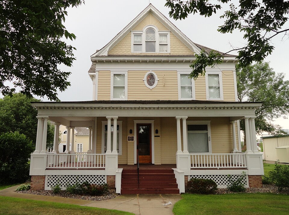 Photograph of Dr. George R. Christie House