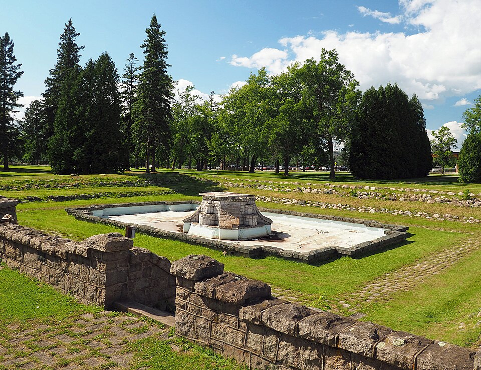 Photograph of Olcott Park Electric Fountain and Rock Garden