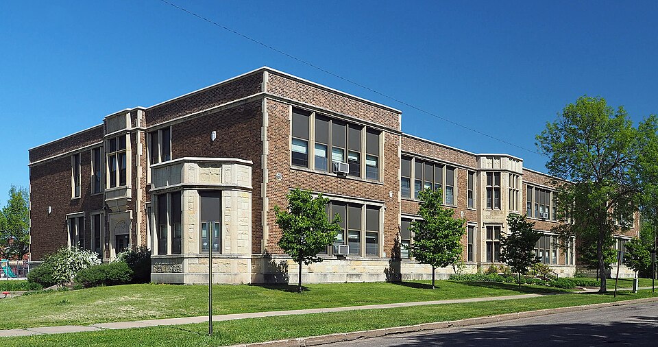 Photograph of Central Grade School