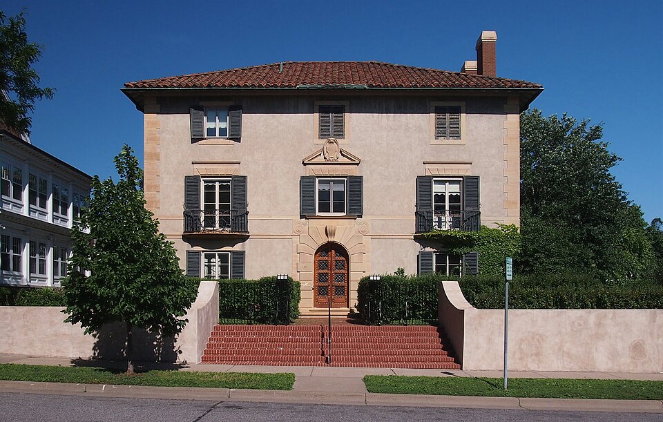 Photograph of Elizabeth C. Quinlan House