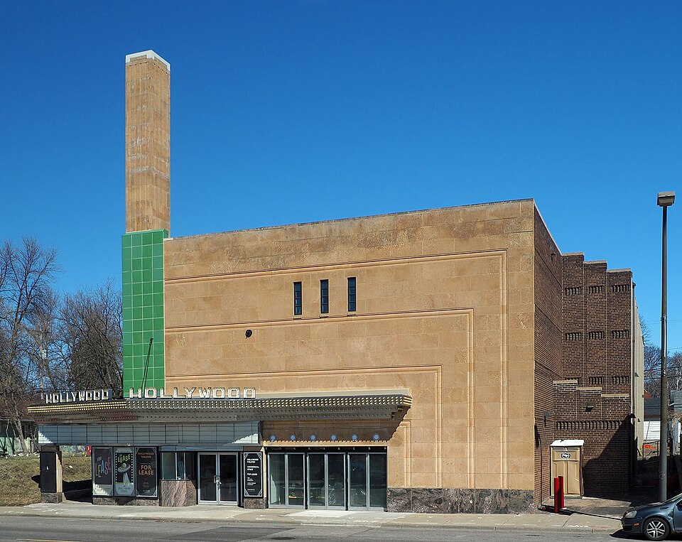 Photograph of Hollywood Theater