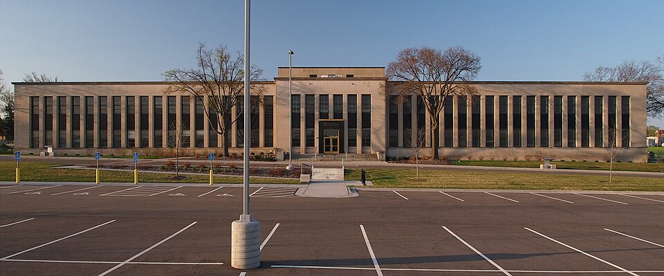 Photograph of 3M Administration Building