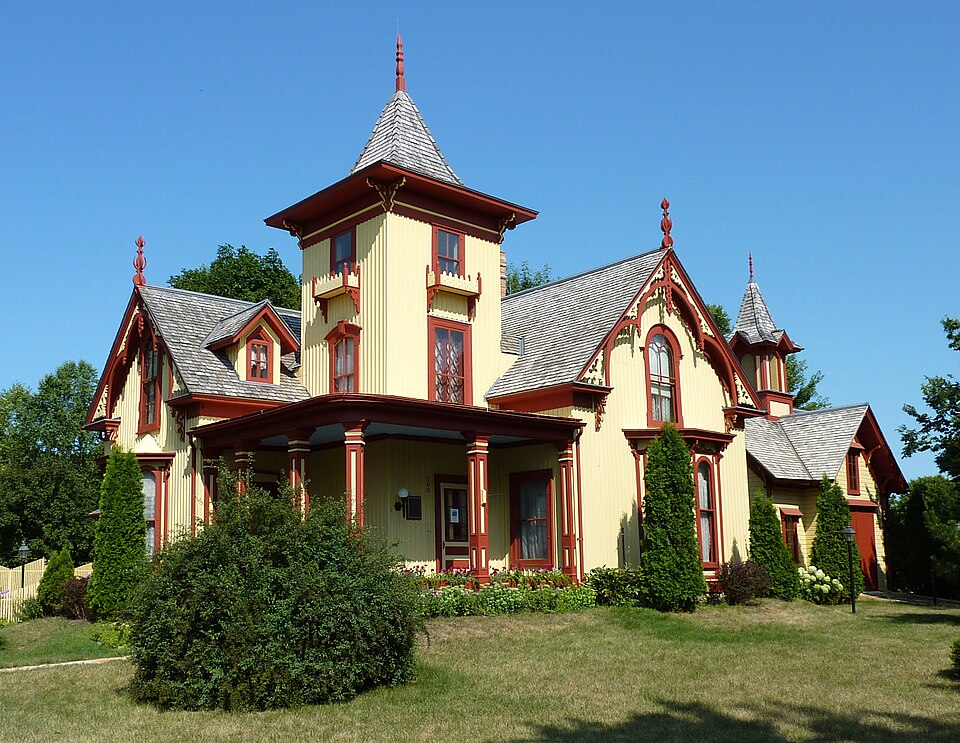 Photograph of Eugene Saint Julien Cox House