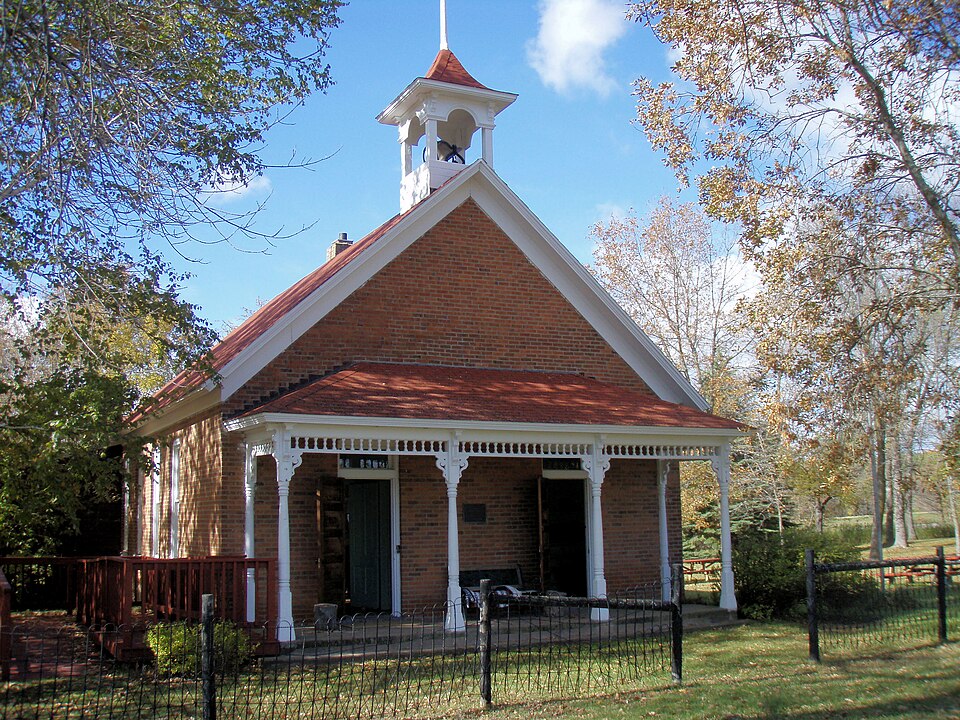 Photograph of Hay Lake School