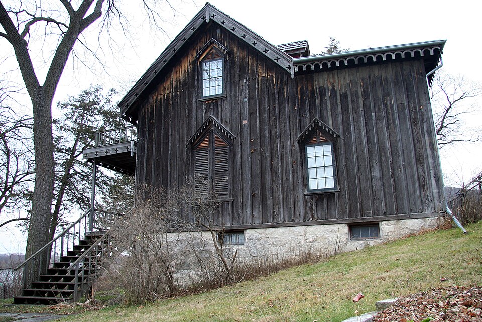 Photograph of Willard Bunnell House