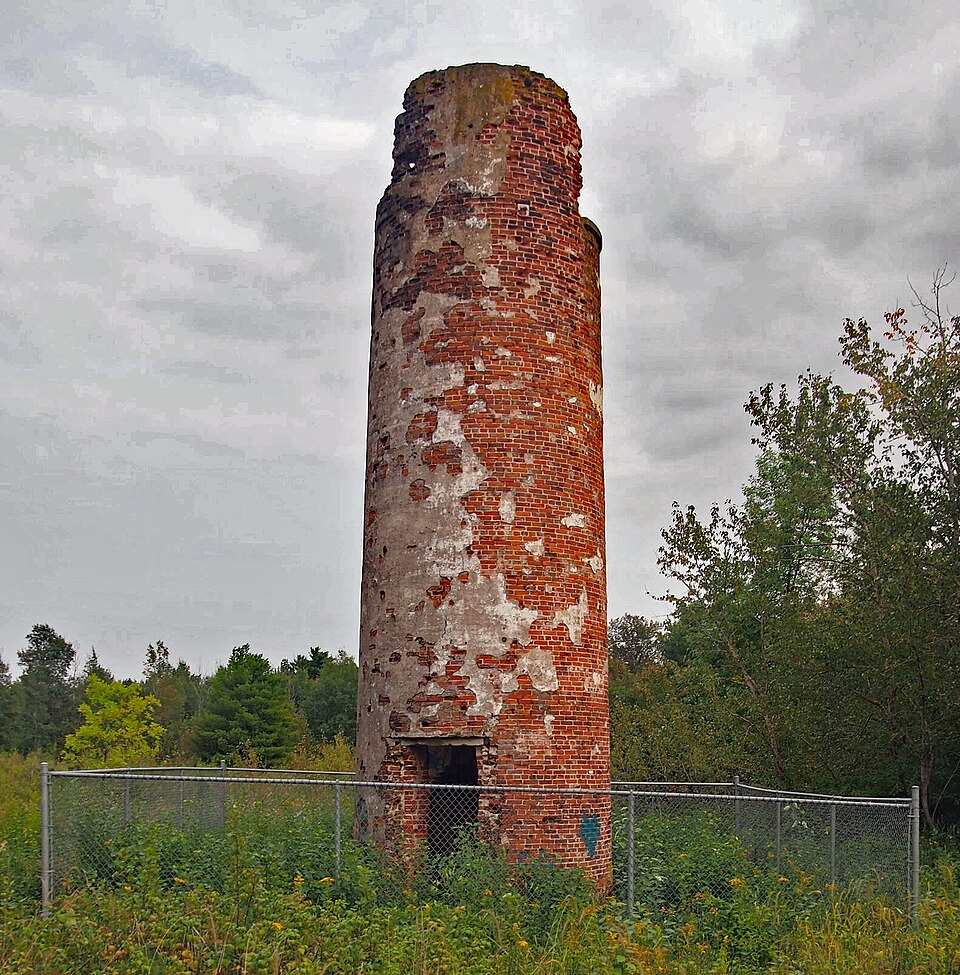 Photograph of Minnesota Point Light