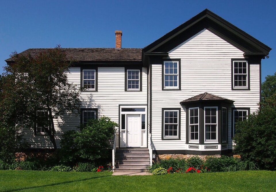 Photograph of Banfill Tavern