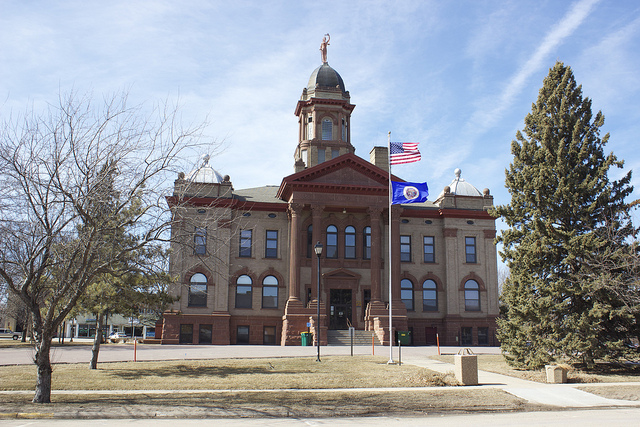 Photograph of Cottonwood County Courthouse