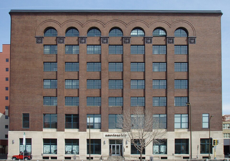Photograph of Pittsburgh Plate Glass Company Building