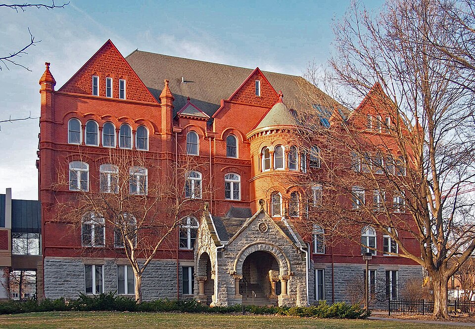 Photograph of Old Main, Macalester College
