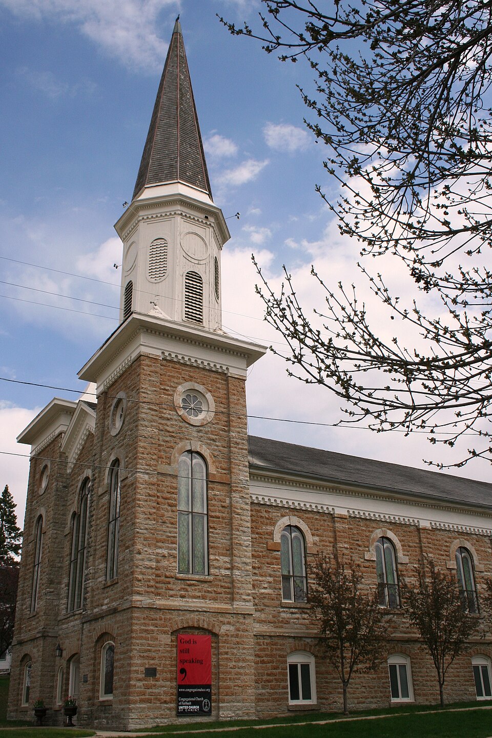 Photograph of Congregational Church of Faribault