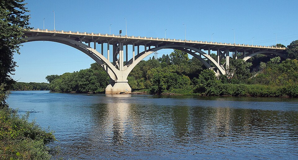 Photograph of Mendota Bridge