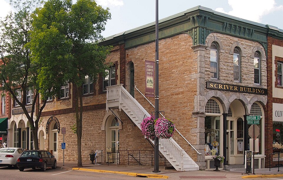 Photograph of Scriver Block Building