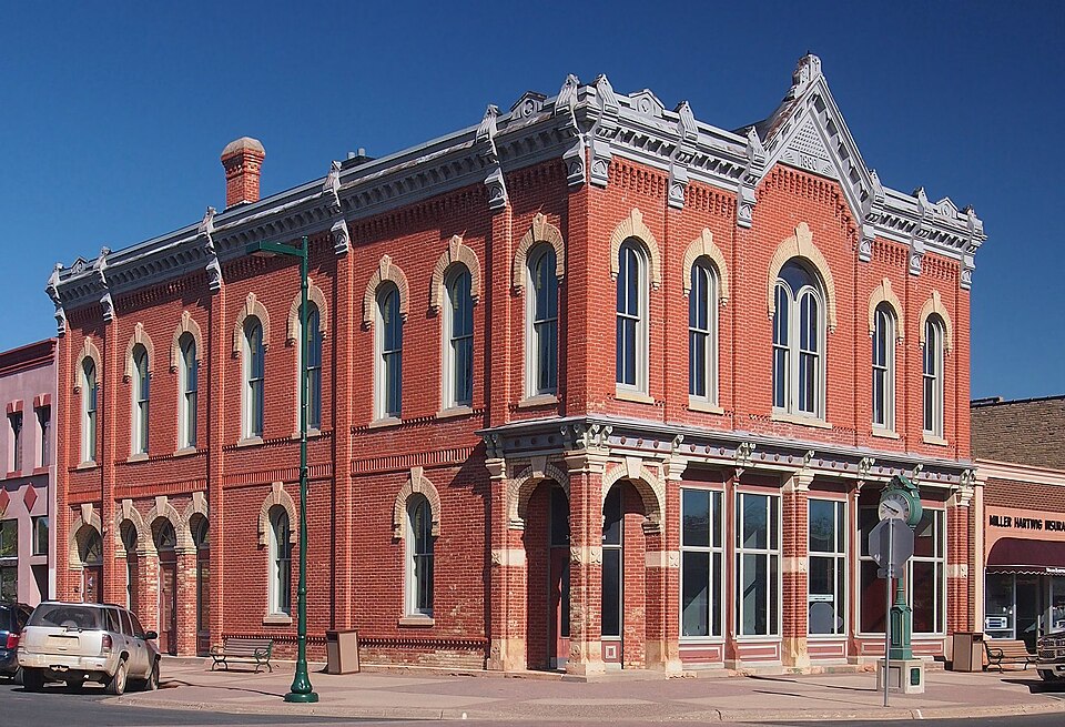 Photograph of Exchange Bank Building