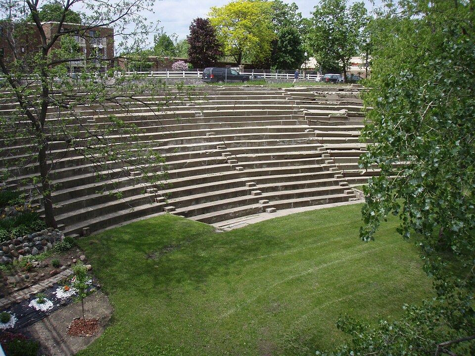 Photograph of Windego Park Auditorium/Open Air Theater