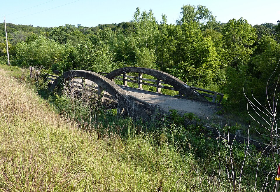 Photograph of Marsh Concrete Rainbow Arch Bridge