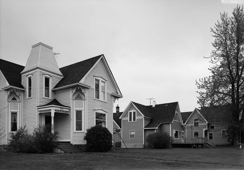 Photograph of Center City Historic District