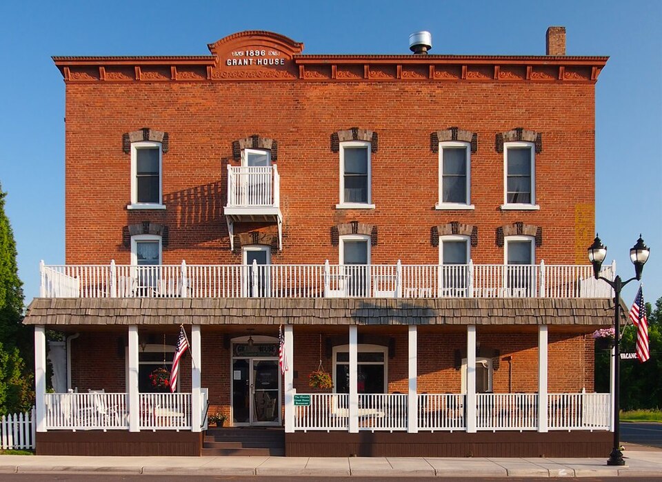 Photograph of Grant House