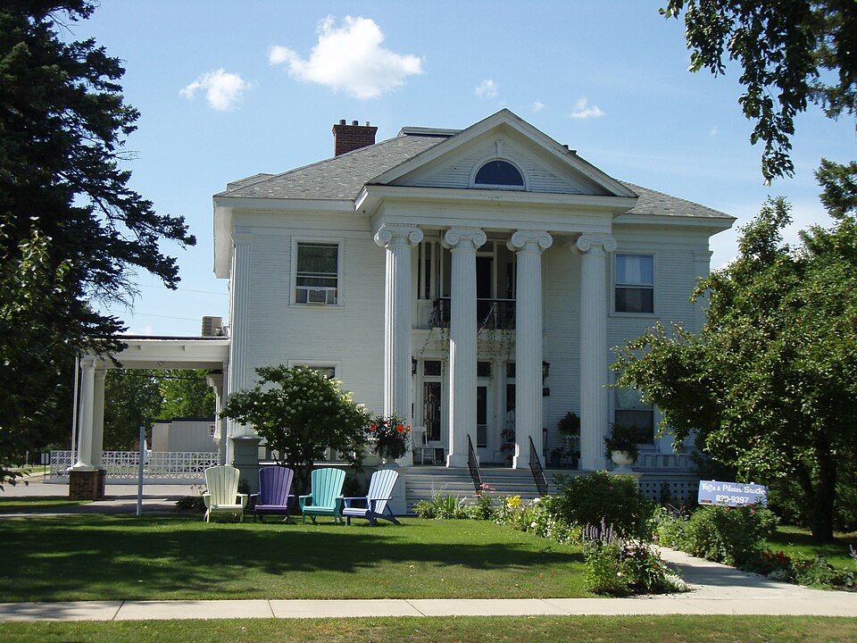 Photograph of Werner Hemstead House