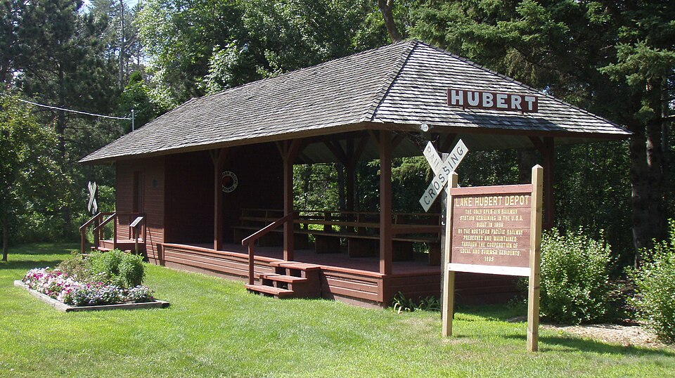 Photograph of Lake Hubert Depot