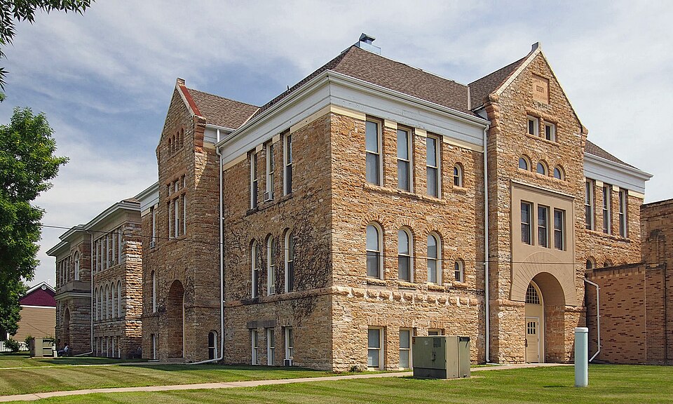 Photograph of Cannon Falls School