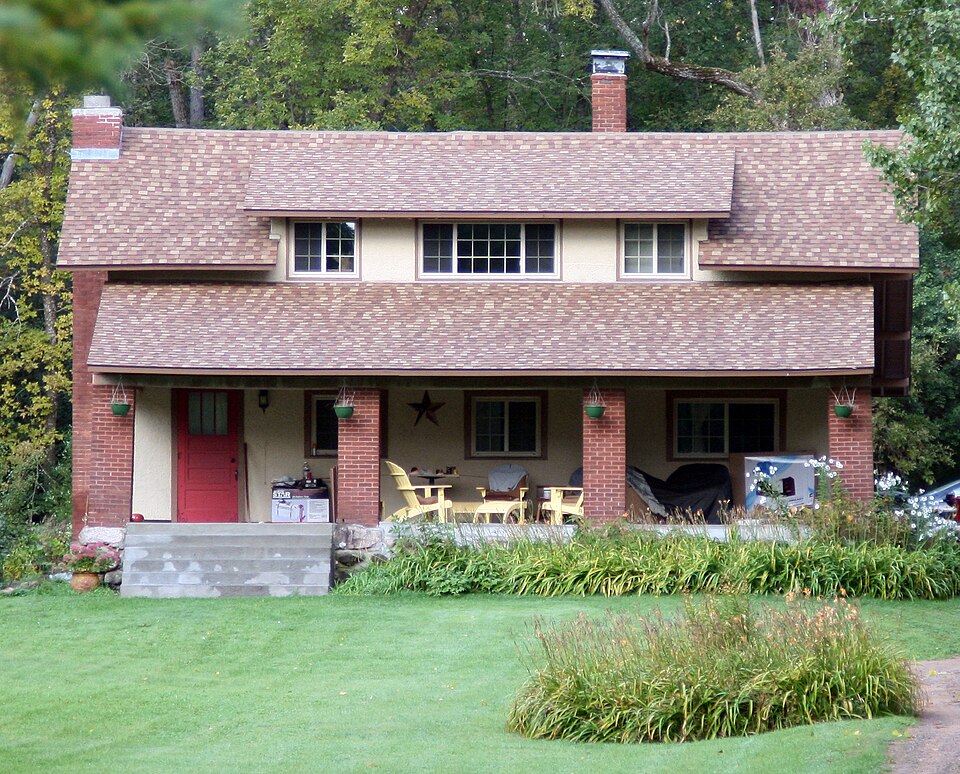 Photograph of Peter P. Kilstofte Farmstead