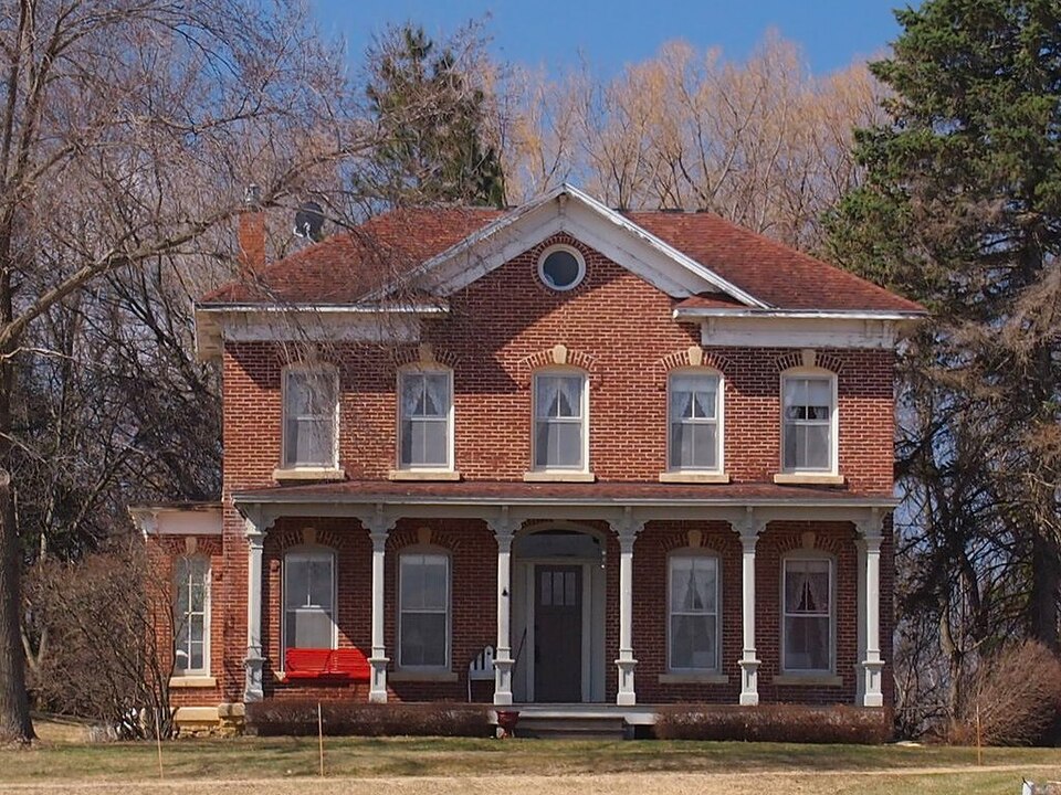Photograph of Fred Wallauer Farmhouse