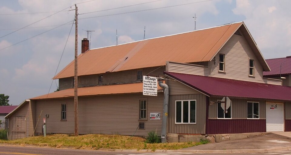 Photograph of Esselman Brothers General Store
