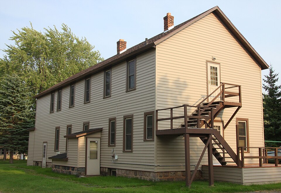 Photograph of Oliver Boarding House