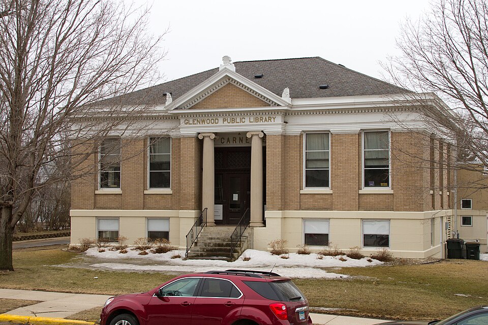 Photograph of Glenwood Public Library