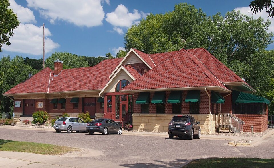 Photograph of Faribault station