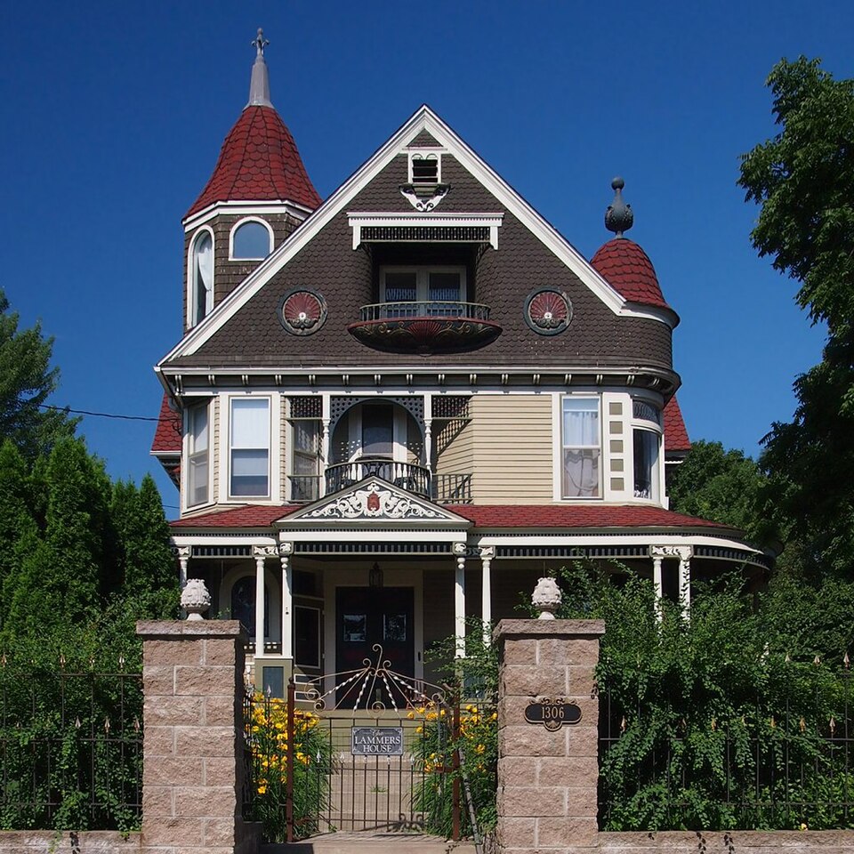 Photograph of Albert Lammers House